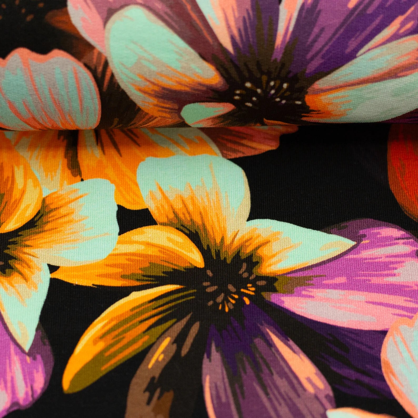 French Terry Volzel Aquarell - floral (Meterware ab 0.50m)