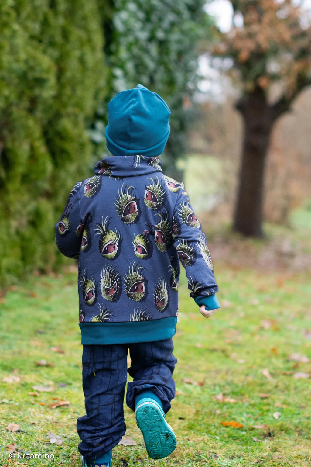 Chestnut Friends blau - Thorsten Berger (Meterware ab 0.5m)
