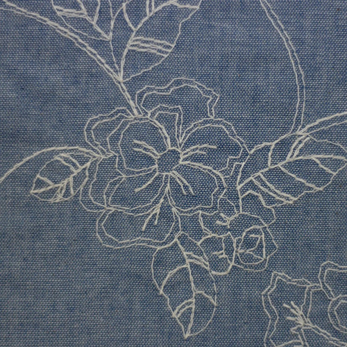 Baumwolle Jeansstoff - Hellblau mit Stickerei (Meterware ab 0.50m)