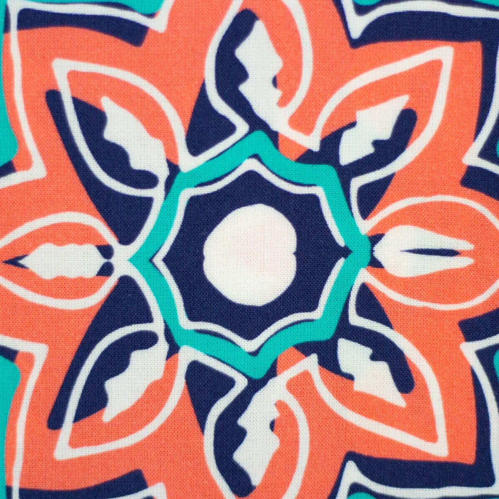 Viskose Webware - Ornamente Vintage Donna (Meterware ab 0.50m)
