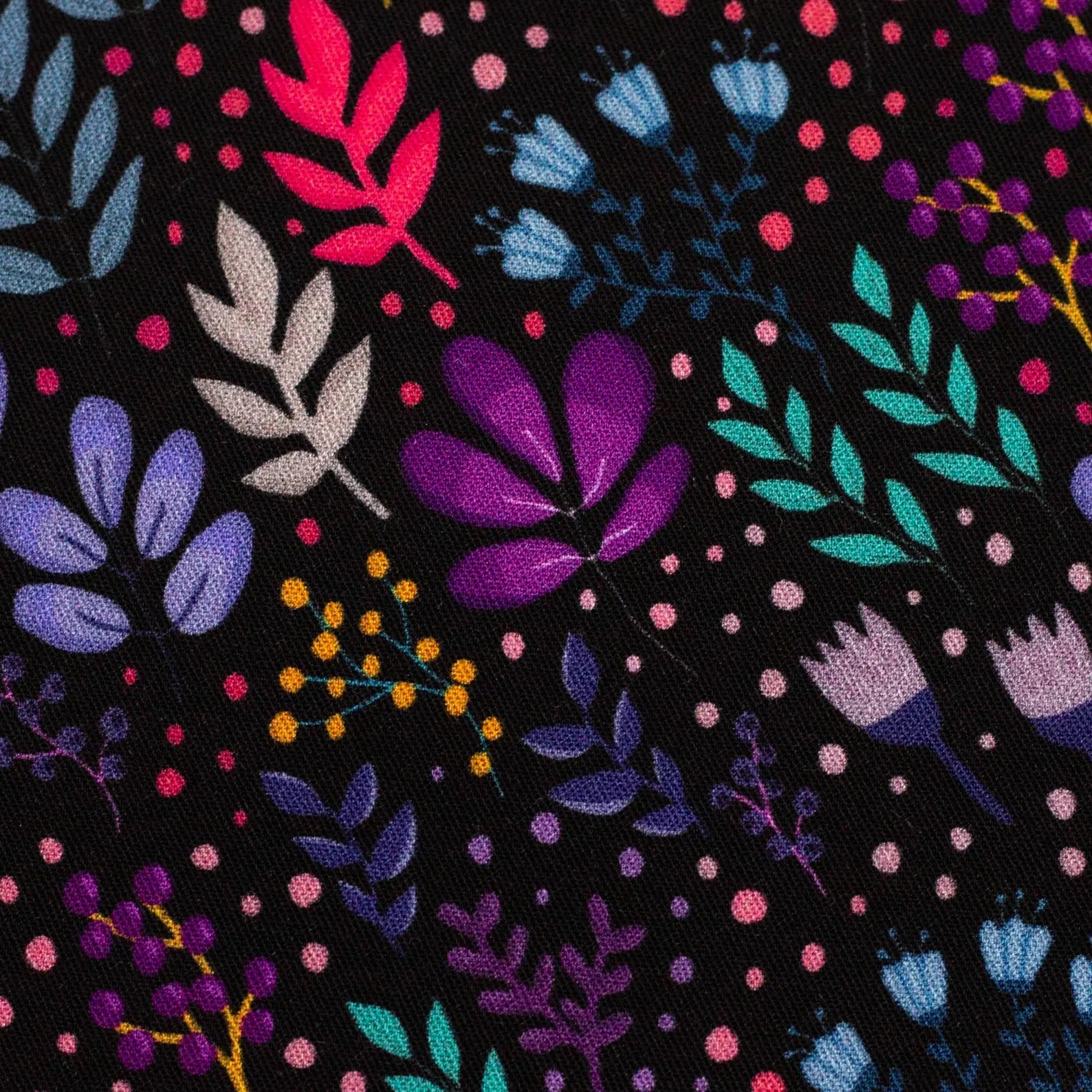 Viskose Webware - Wildblumen by Emjo Design - Schwarz (Meterware ab 0.50m)