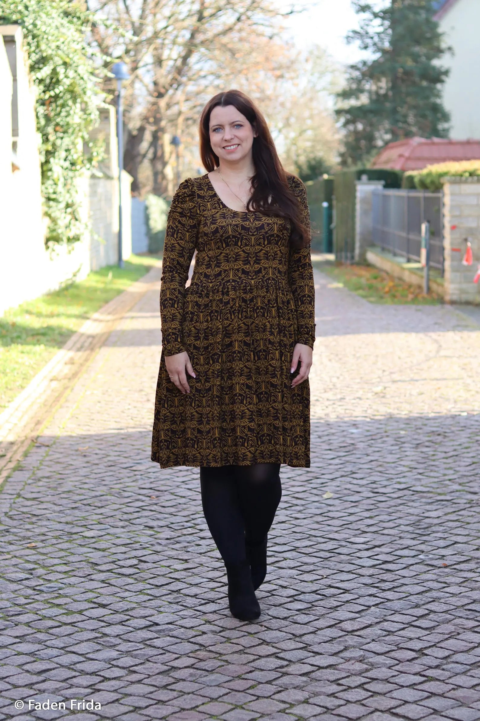 Viskose Jersey - Tigerelle by Cherry Picking - Tiger (Meterware ab 0.50m)