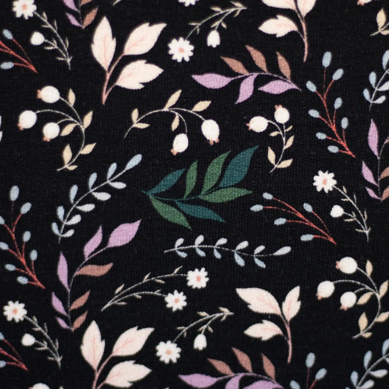Modal French Terry - Frida Flowers (Meterware ab 0.5m)
