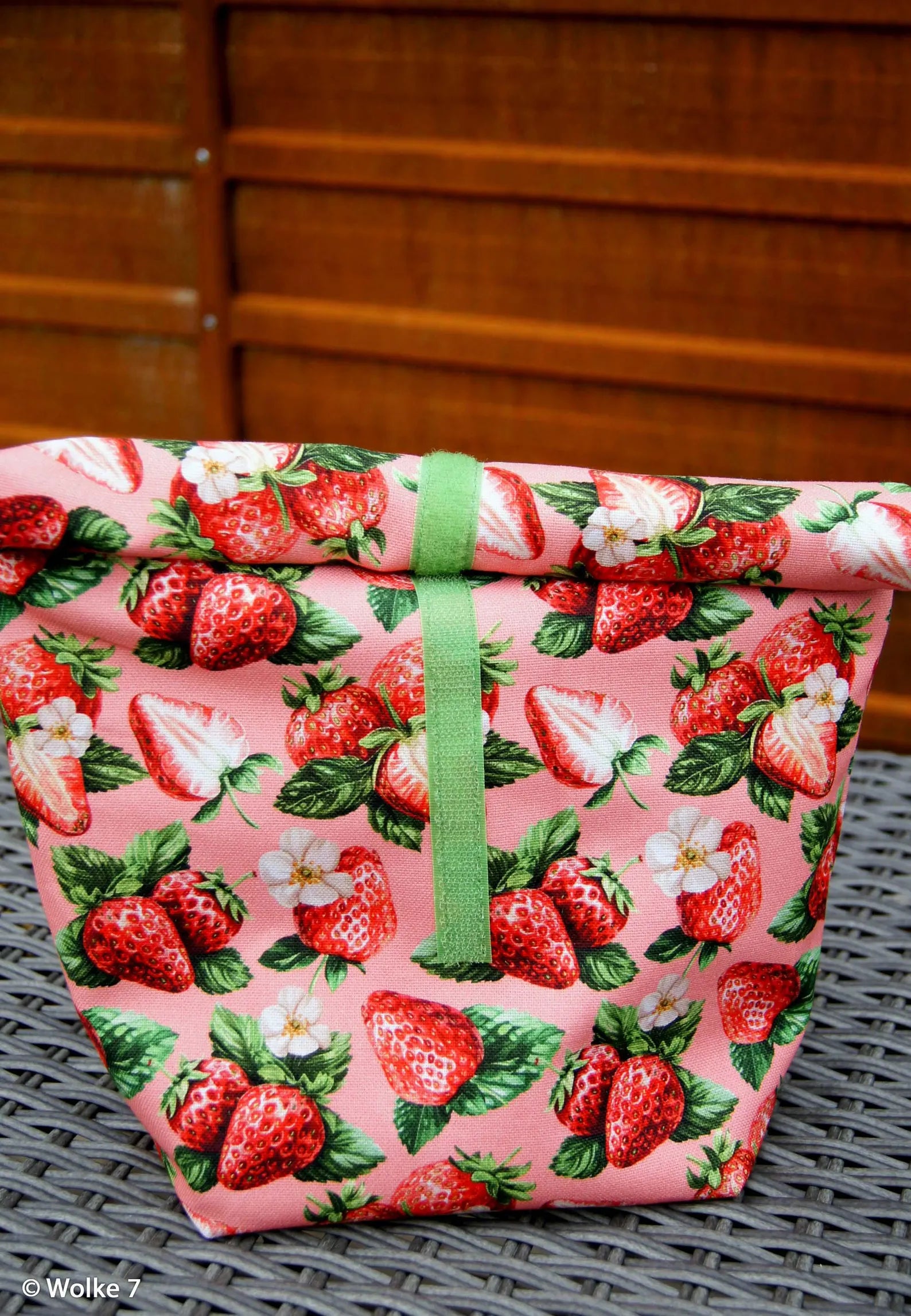 Canvas - Matteo - Erdbeeren (Meterware ab 0.50m)
