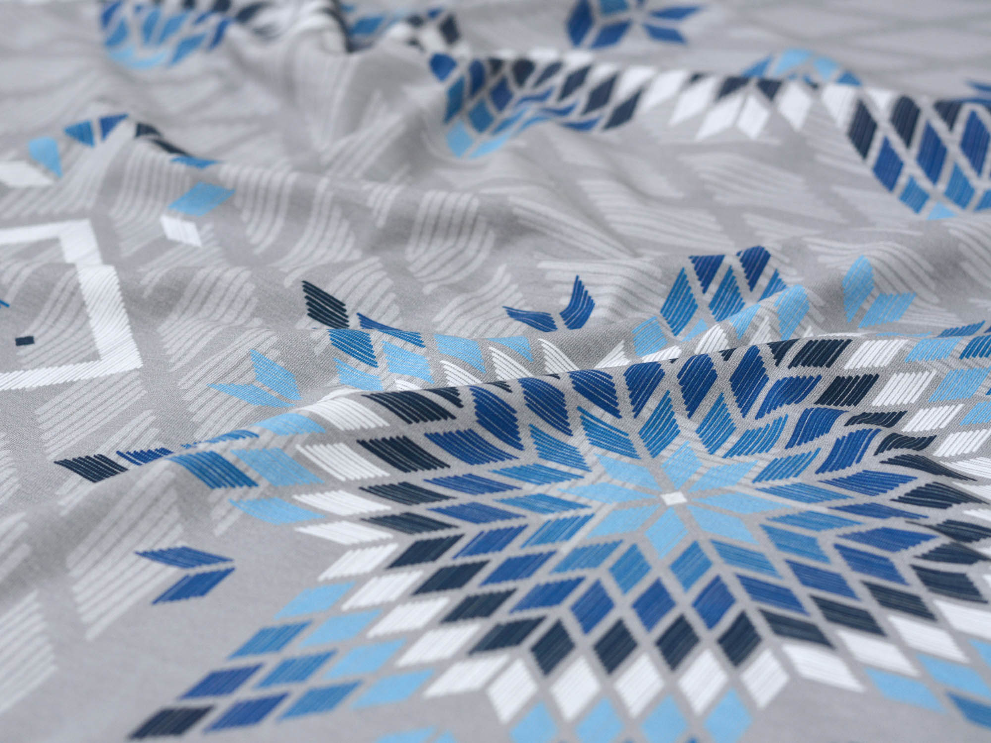 Jersey - Cozy Embroideries by lycklig design - Blue 